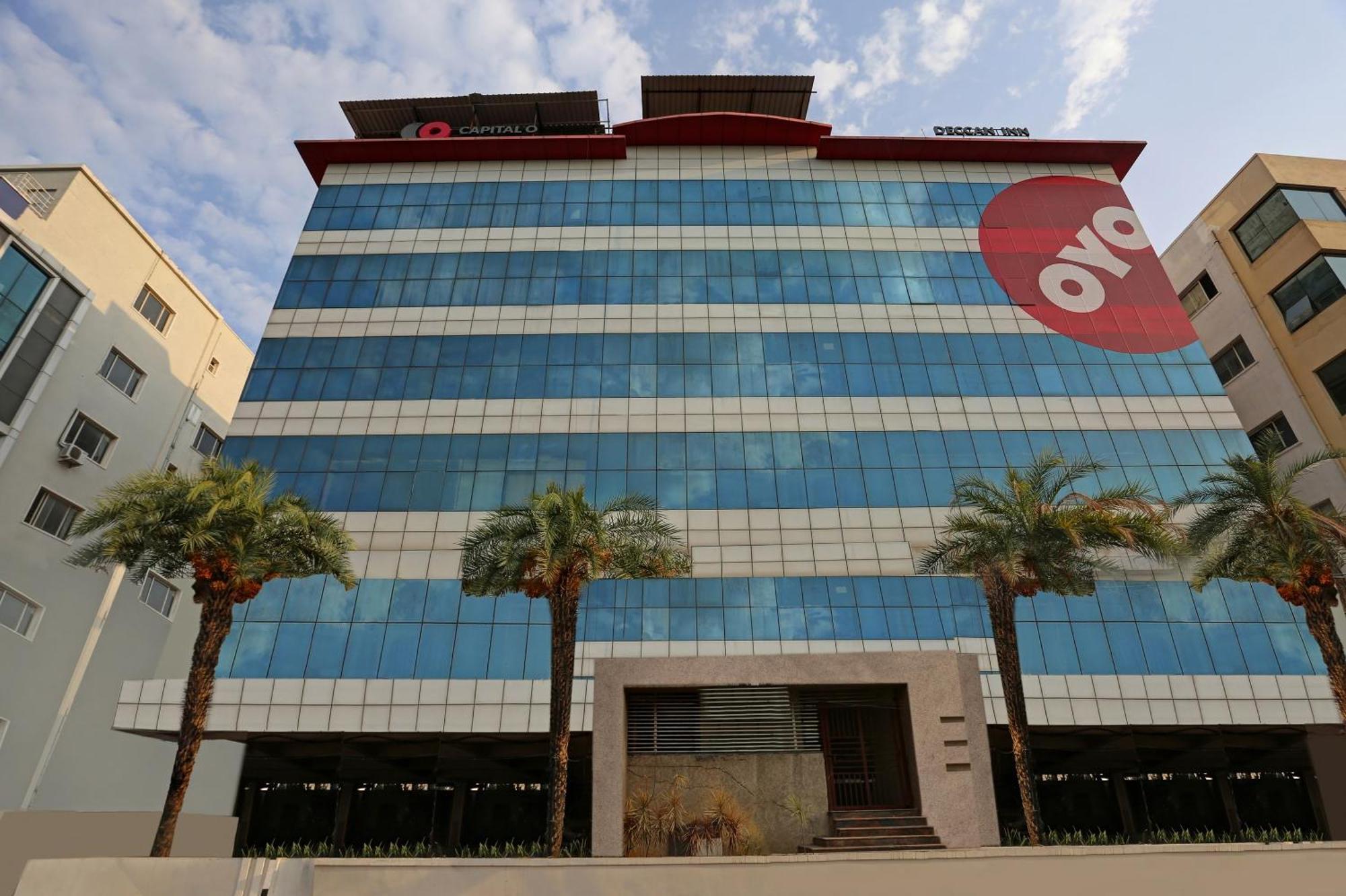 Townhouse Halcyon Deccan Inn Near Shilparamam Kondapur  Exterior photo